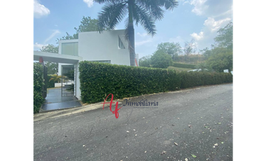 CASA EN VENTA CARMEN DE APICALA