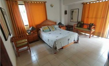 Hermosa casa campestre en la Vega