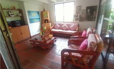 Hermosa casa campestre en la Vega