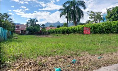 VENTA ESPECTACULAR LOTE EN EL MEJOR CONDOMINIO DE CHINAUTA C/MARCA