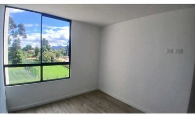 VENDO APARTAMENTO TERCER PISO EN CAJIC EN CONJUNTO.