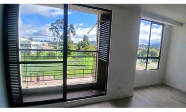 VENDO APARTAMENTO TERCER PISO EN CAJIC EN CONJUNTO.