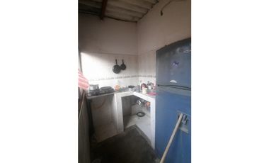 casa para remodelar cerca a 230 metros del  mar de taganga