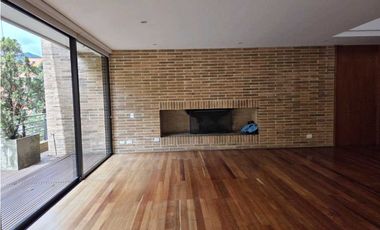SE VENDE APARTAMENTO EN LA CABRERA 293m2