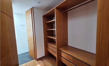 SE VENDE APARTAMENTO EN LA CABRERA 293m2