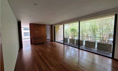 SE VENDE APARTAMENTO EN LA CABRERA 293m2