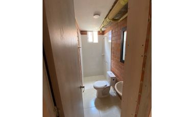 SE VENDE APARTAMENTO EN VILLAGORGONA