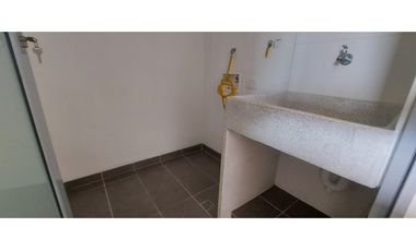 APARTAMENTO EN ARRIENDO SECTOR LOS BENEDICTINOS - ENVIGADO
