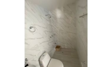 HERMOSO LOCAL EN SIMON BOLIVAR ITAGUI