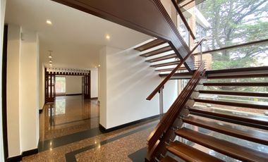 DUPLEX EN ARRIENDO EN LOS ROSALES - BOGOTA