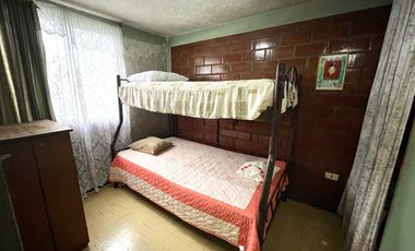 Acogedor departamento con excelente conectividad.