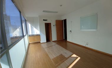 OFICINA PARA VENTA EN MEDELLN. SECTOR BELEN