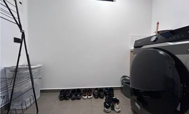 Venta de apartamento en Envigado sector Loma del Esmeraldal