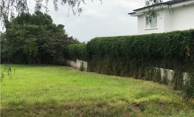 Venta Terreno de LUMBISI de 1.543.23 m² en Cumbayá Colegio Alemán.