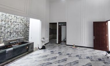 Rumah gentan purbayan Baki dekat manang