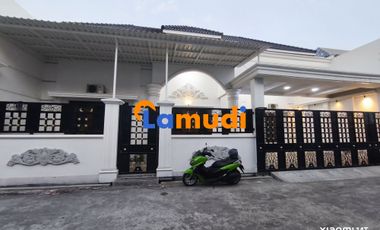 Rumah gentan purbayan Baki dekat manang