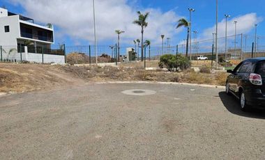 TERRENO EN VENTA EN FRACC. PUNTA AZUL, ROSARITO – CON SERVICIOS Y AMENIDADES