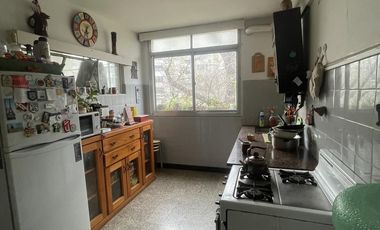 Venta departamento 4 ambientes en  Avellaneda