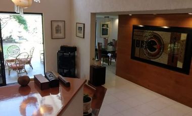 Casa en venta frente al fairway en Las Cañadas Country Club, Zapopan, Jalisco.