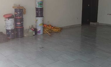 LOCAL COMERCIAL EN RENTA EN PLAZA RINCÓN ZAVALETA