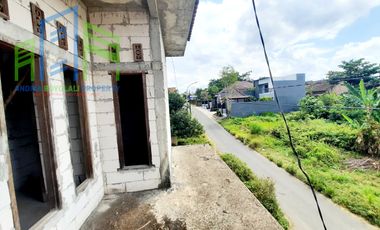 Dijual Tanah Dan Rumah Startegis Di Karanggeneng Boyolali