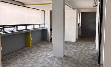 AMPLIA OFICINA EN LA CONDESA