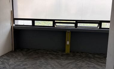 AMPLIA OFICINA EN LA CONDESA