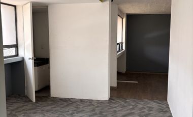 AMPLIA OFICINA EN LA CONDESA