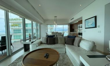 CONDOMINIO FRENTE AL MAR