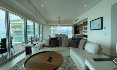 CONDOMINIO FRENTE AL MAR