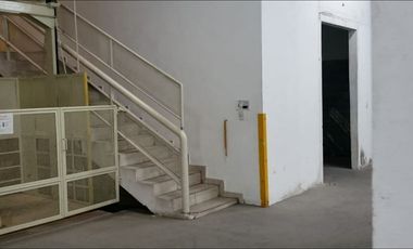 BODEGA EN RENTA VALLE ORIENTE