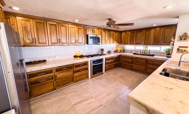 Residencia de lujo frente al mar