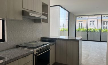 DEPARTAMENTO EN RENTA EN CALLE TLAXCO, ZONA LA PAZ, PUEBLA.
