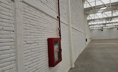 Bodega en renta de 7,500 m² en Vallejo