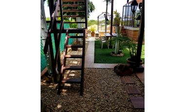 HERRERA / CHITRE / 357M / CASA CON PISCINA TERRAZA / 4 HABITACIONES JC