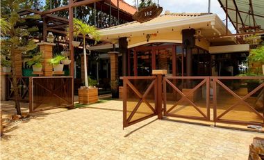 HERRERA / CHITRE / 357M / CASA CON PISCINA TERRAZA / 4 HABITACIONES JC