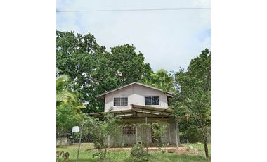 VENTA DE CASA CON TERRENO EN LA MESA DE SAN MARTIN CARRIAZO 4,565 MTS2