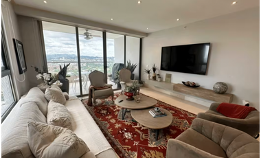 SEA CONFIABLE VENDE APARTAMENTO EN GREEN VIEW 3 RECAMARAS