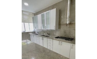 ELEGANTE ALQUILER EN PH MIRADORES - 7133DA