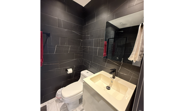 SEA CONFIABLE VENDE APARTAMENTO EN PH NUOVO AMOBLADO