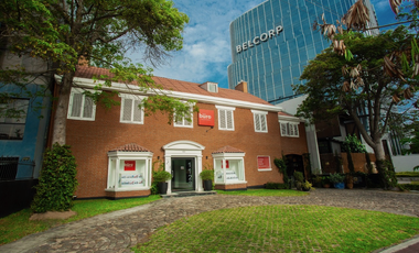EDIFICIO COMPLETO EN VENTA A PRECIO DE TERRENO EN MIRAFLORES