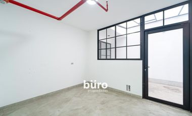 EDIFICIO COMPLETO EN VENTA A PRECIO DE TERRENO EN MIRAFLORES