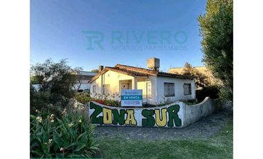 CHALET CON GARAGE EN LOTE LINDERO