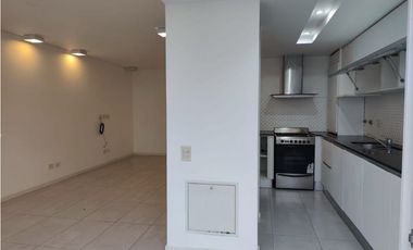 Departamento 2 Amb. En edificio BOGHOSS II