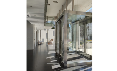 Departamento 2 Amb. En edificio BOGHOSS II