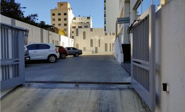 Departamento 2 Amb. En edificio BOGHOSS II