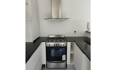 Departamento 2 Amb. En edificio BOGHOSS II