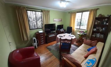 VENTA LINDA CASA EN MACUL CON TERRENO DE 903 M2