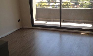 DEPTO 2D, 1B EN CALLE JUAN DE PINEDA CON WALKER MARTÍNEZ