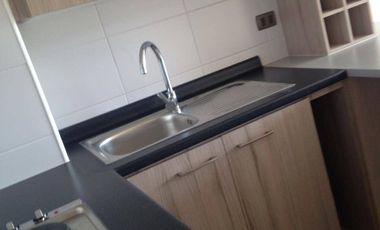 DEPTO 2D, 1B EN CALLE JUAN DE PINEDA CON WALKER MARTÍNEZ